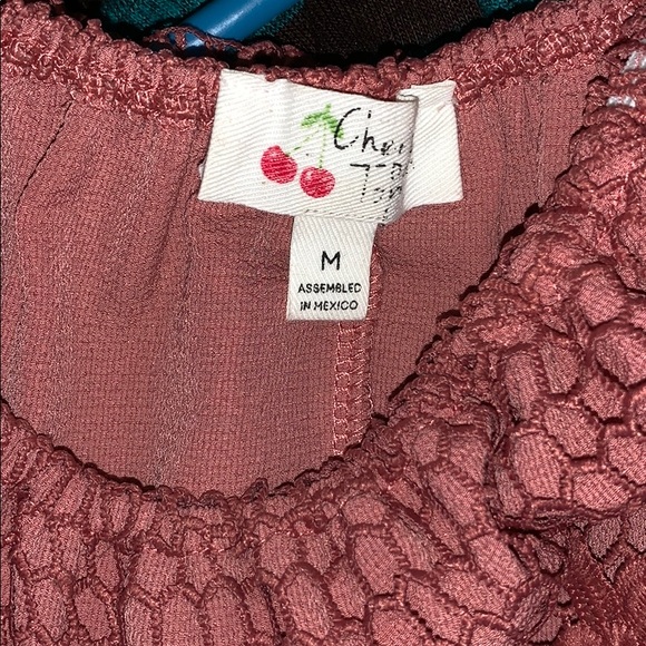 Off shoulder dressing shirt - Picture 7 of 7